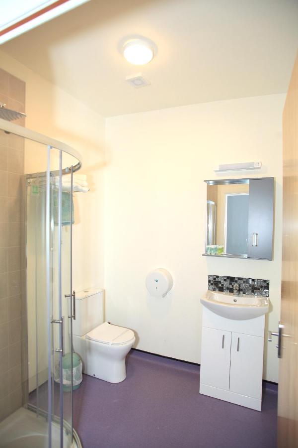 Home Inn Атлоун Екстериор снимка